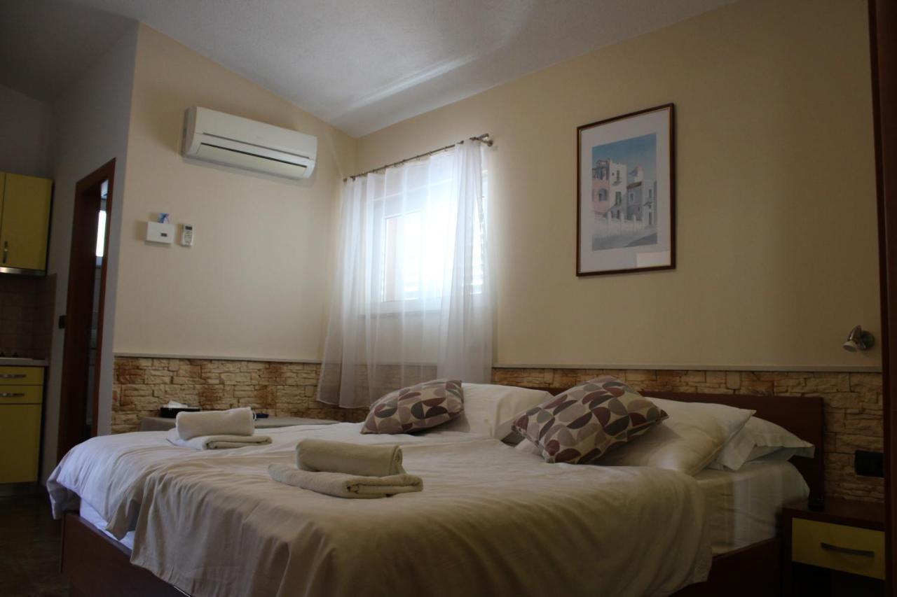 Dalmacija Bed and Breakfast Omiš Eksteriør billede